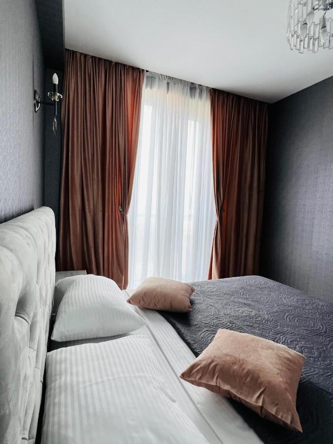 Apartamento Aura Kutaisi Exterior foto