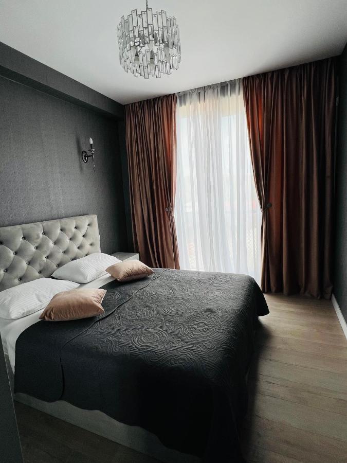 Apartamento Aura Kutaisi Exterior foto